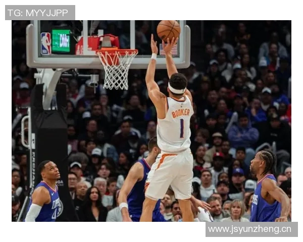 离开了还追着嘲讽!快船半场落后31分 太阳队记:这就是比尔效应 离开了还追着嘲讽!快船半场落后31分 太阳队记:这就是比尔效应