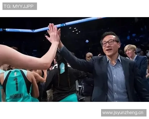 普罗霍夫2.2亿收购篮网，转手卖给蔡崇信赚了多少？网友：难以置信